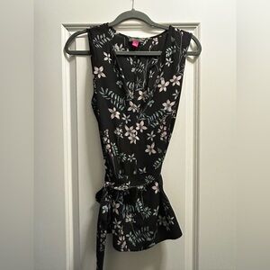 Vince Camuto Black Floral Top